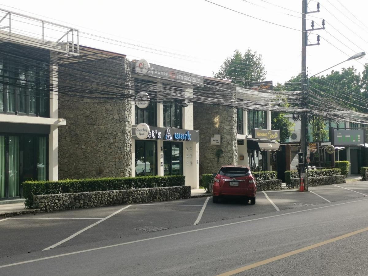 Apartemen Beachfront - The Title Rawai