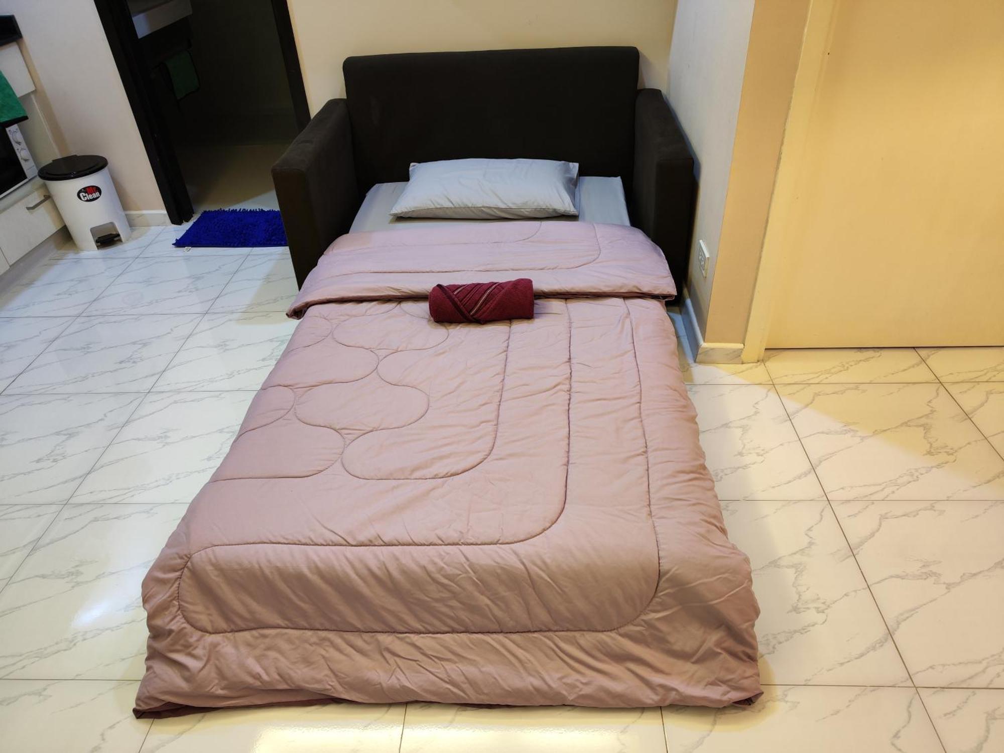 Beachfront - The Title Apartemen