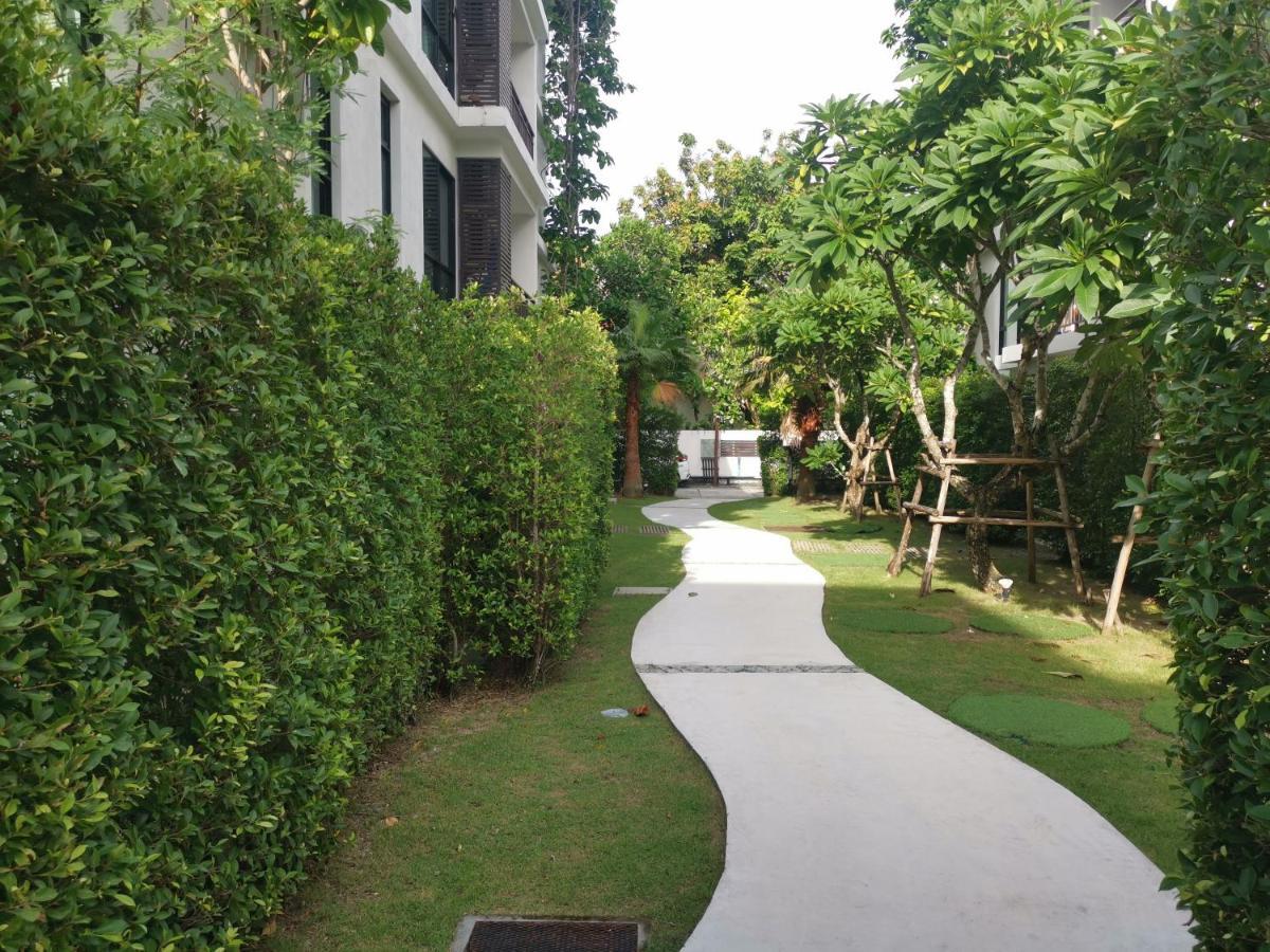 Beachfront - The Title อพาร์ทเม้น Rawai