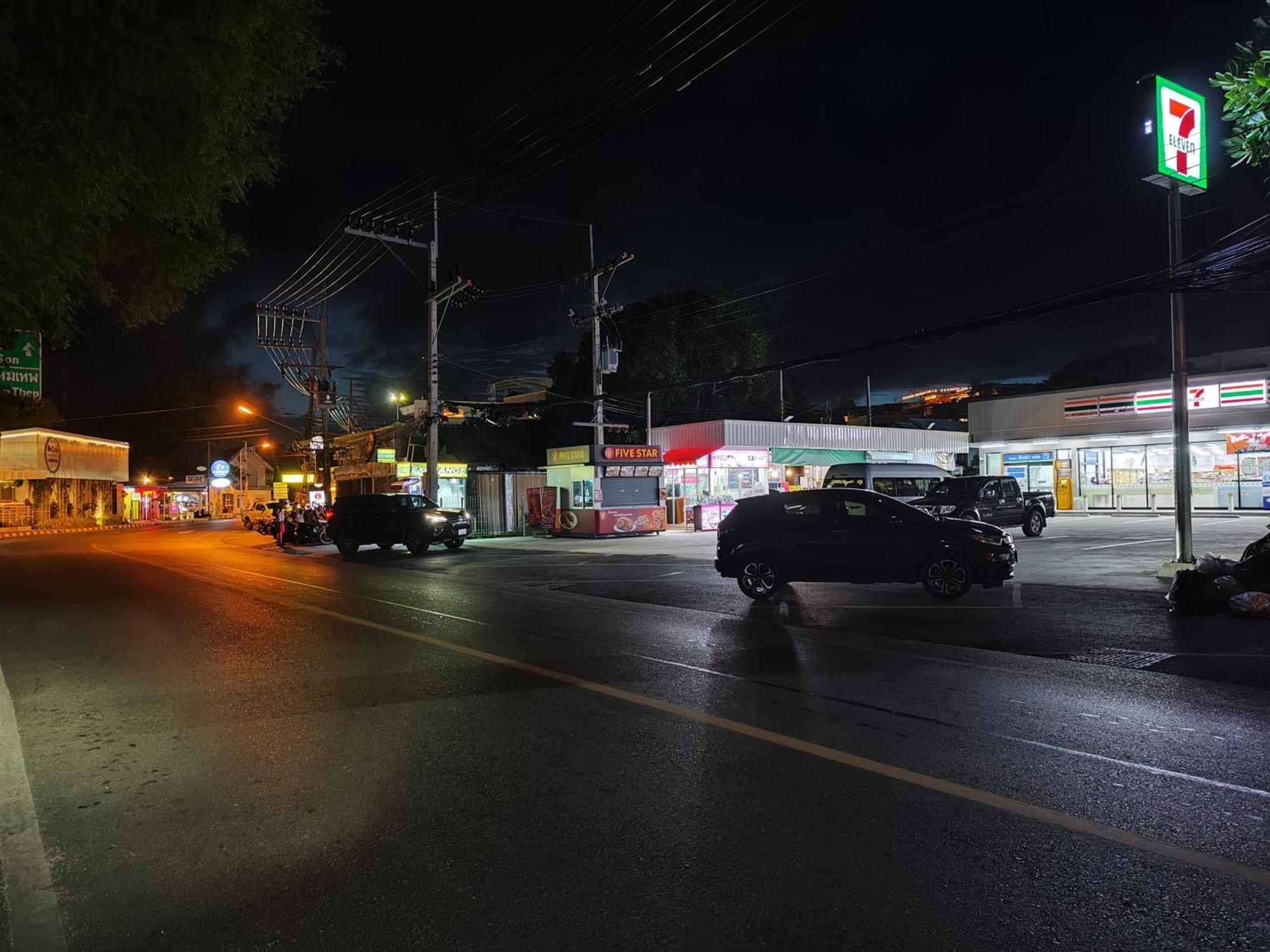 Beachfront - The Title อพาร์ทเม้น *